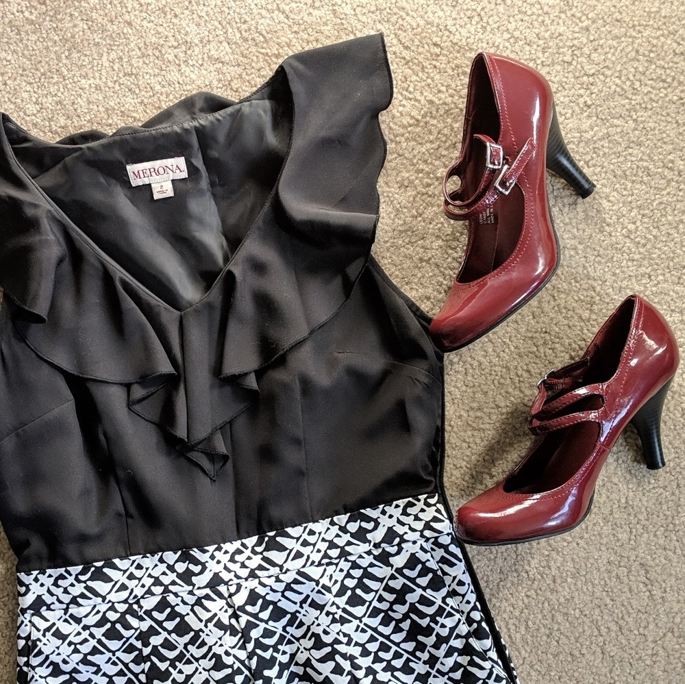 👠Maroon Strappy Heels